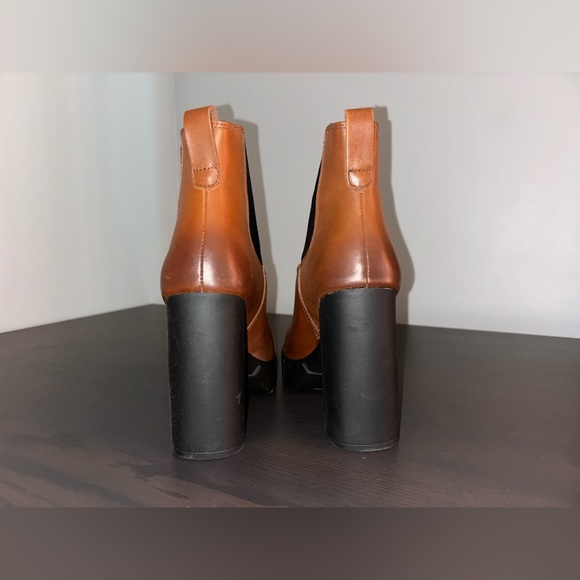 Steven Madden Boots - Size 8.5M - Picture 5 of 10